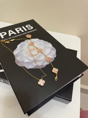 أطقم ذهبيه مكون من قطعتين