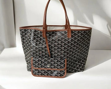 شنط بكتفين بألوان مختلفة