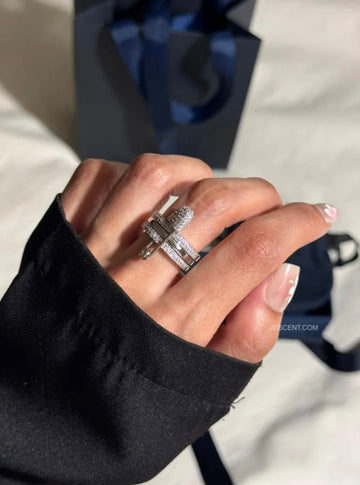 خاتم الدبوس بلون فضي