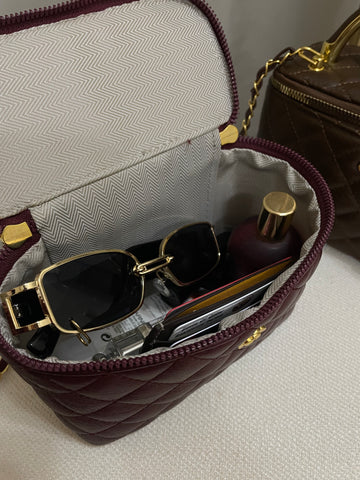 شنطه بحجم وسط جداً عمليه