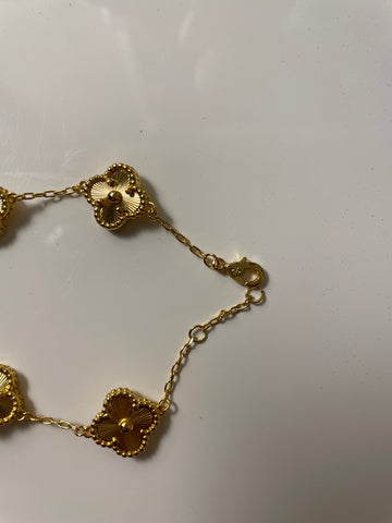 أسواره ناعمة مطلية